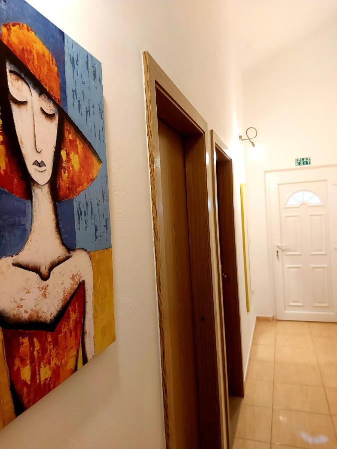 The View Apartment Supetar Exterior photo