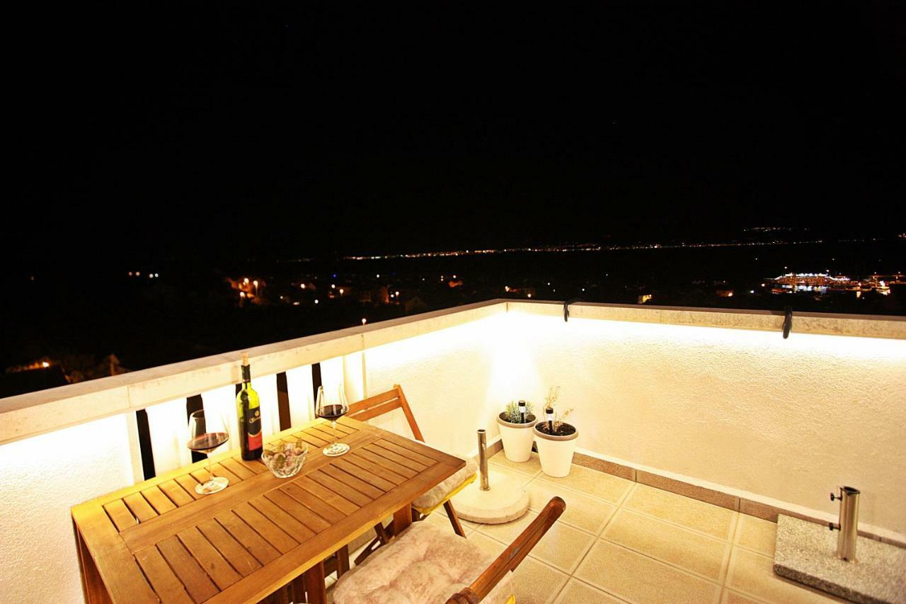 The View Apartment Supetar Exterior photo