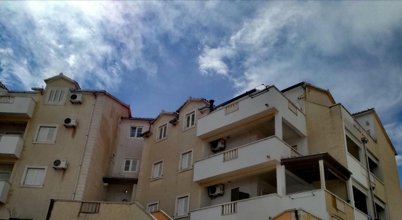The View Apartment Supetar Exterior photo